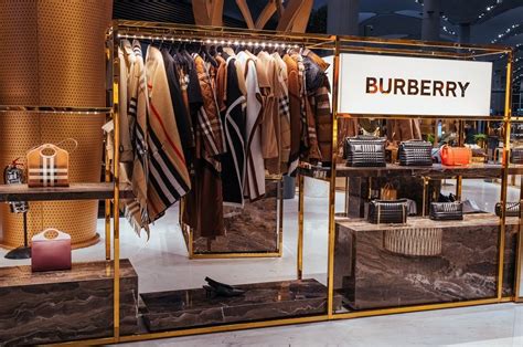 ingrosso burberry|burberry italia outlet.